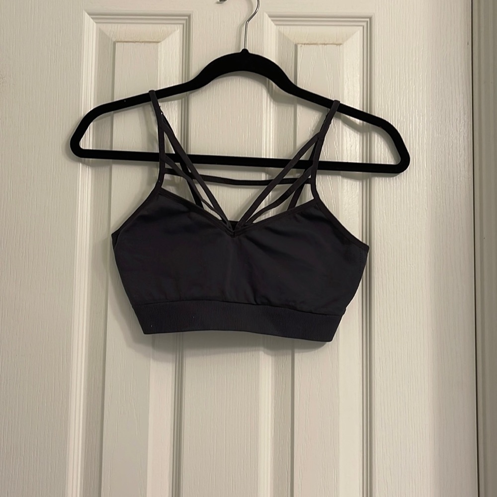 Sports bra